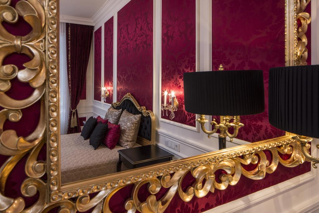 Apartment Schloss Schoenbrunn Grand Suite Vienna